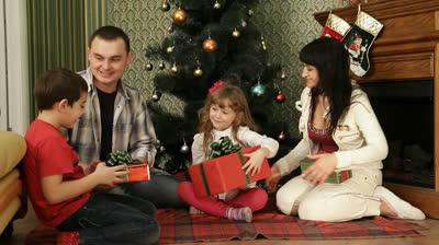 Веселий новий рік вдома сценарій. Домашній новий рік! Ідеї для підготовки
