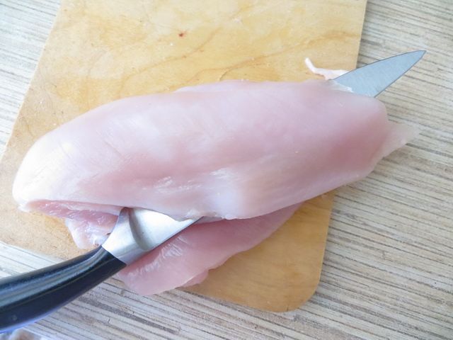 Шніцель з курки. Як приготувати шніцель з курячої грудки.