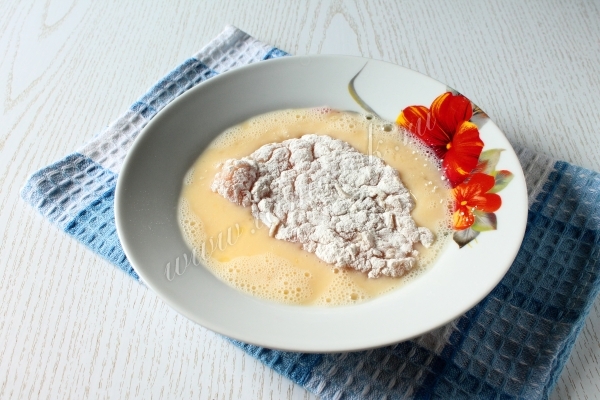 Шніцель з курки. Як приготувати шніцель з курячої грудки.