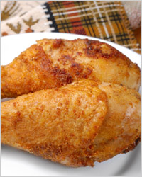 Um prato de pernas de frango. Receitas De Pernil De Frango