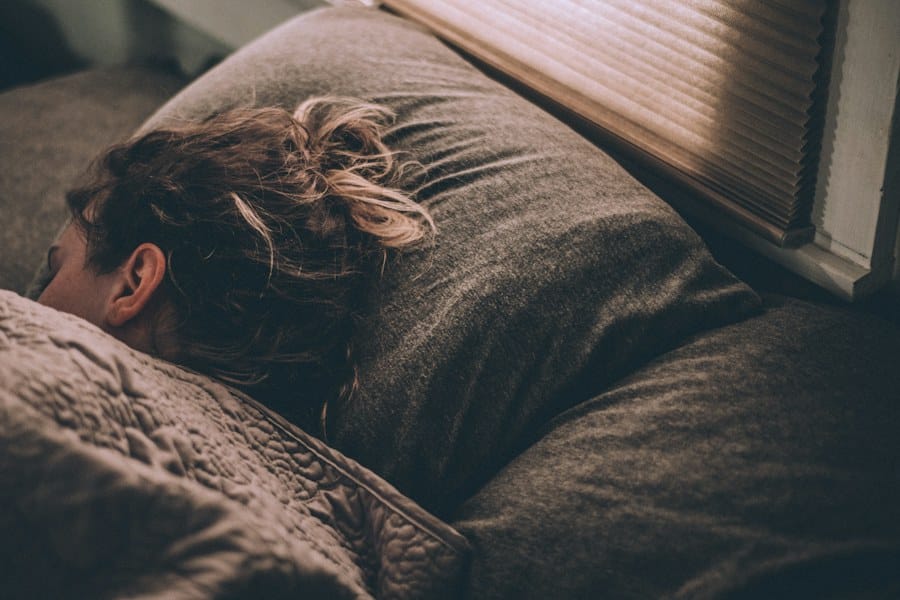 Как выбрать утяжелённое одеяло и безопасно им пользоваться