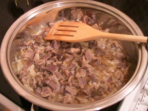 Готвене у дома на пилешки стомаси. Как да готвя пилешки стомаси вкусно.