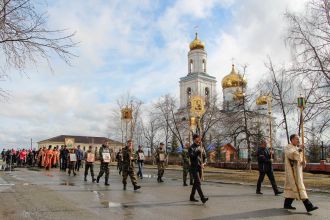 Два тижні безперервної молитви