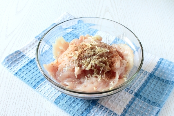 Шніцель з курки. Як приготувати шніцель з курячої грудки.